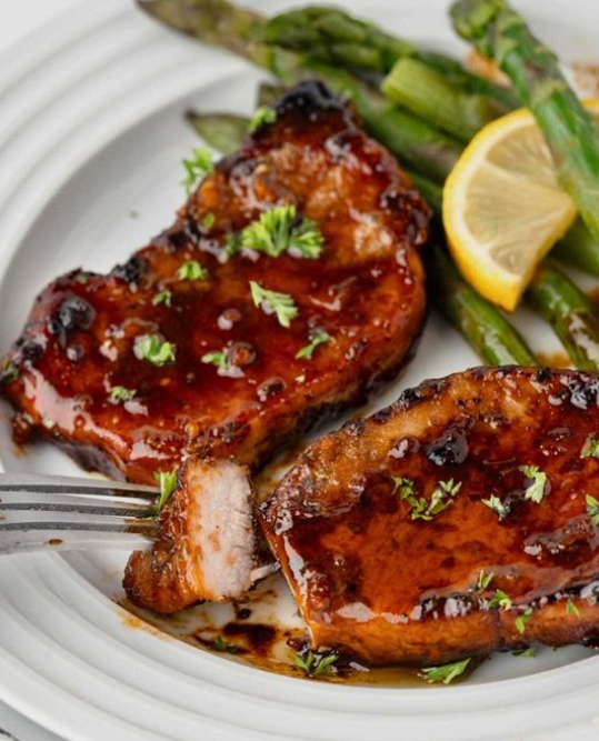 15 Boneless Pork Chop Recipes That Are Sure to Impress - Tasteful Zone